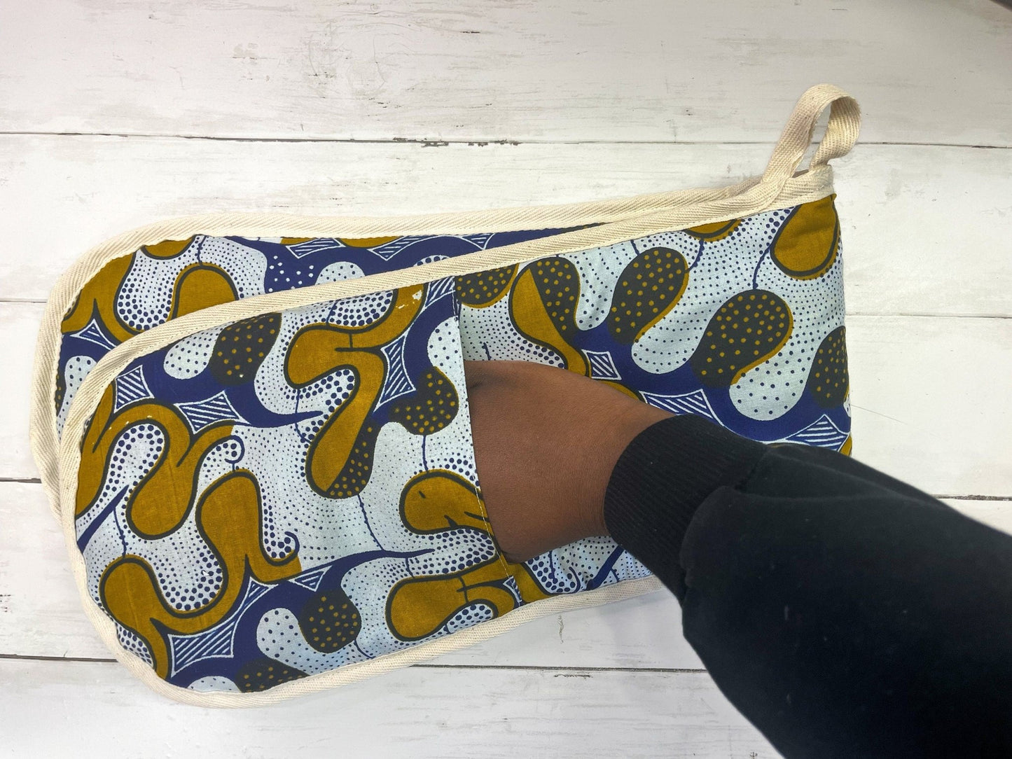 Ankara Oven Mitt | Double Oven Mitt | Beige/White Print - AmayiUK
