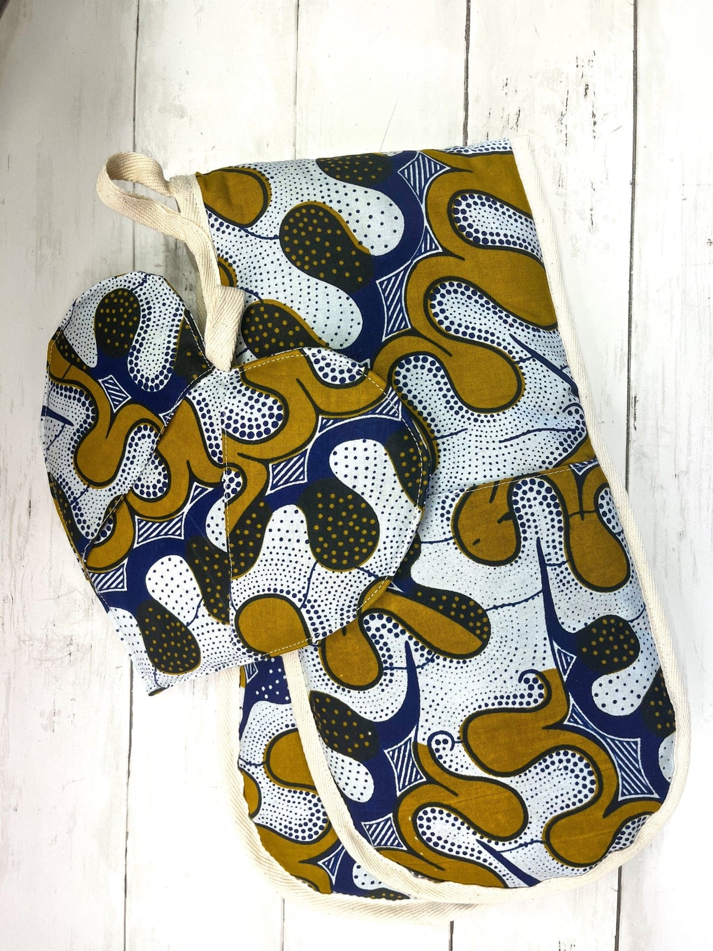 Ankara Oven Mitt | Double Oven Mitt | Beige/White Print - AmayiUK