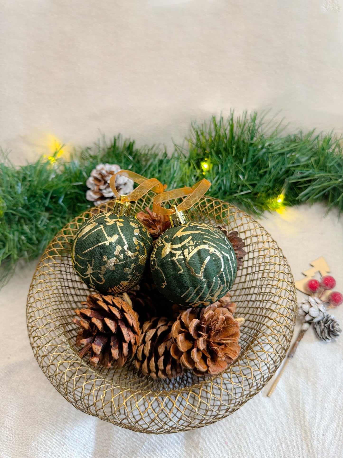 Green Print Christmas Baubles - AmayiUK