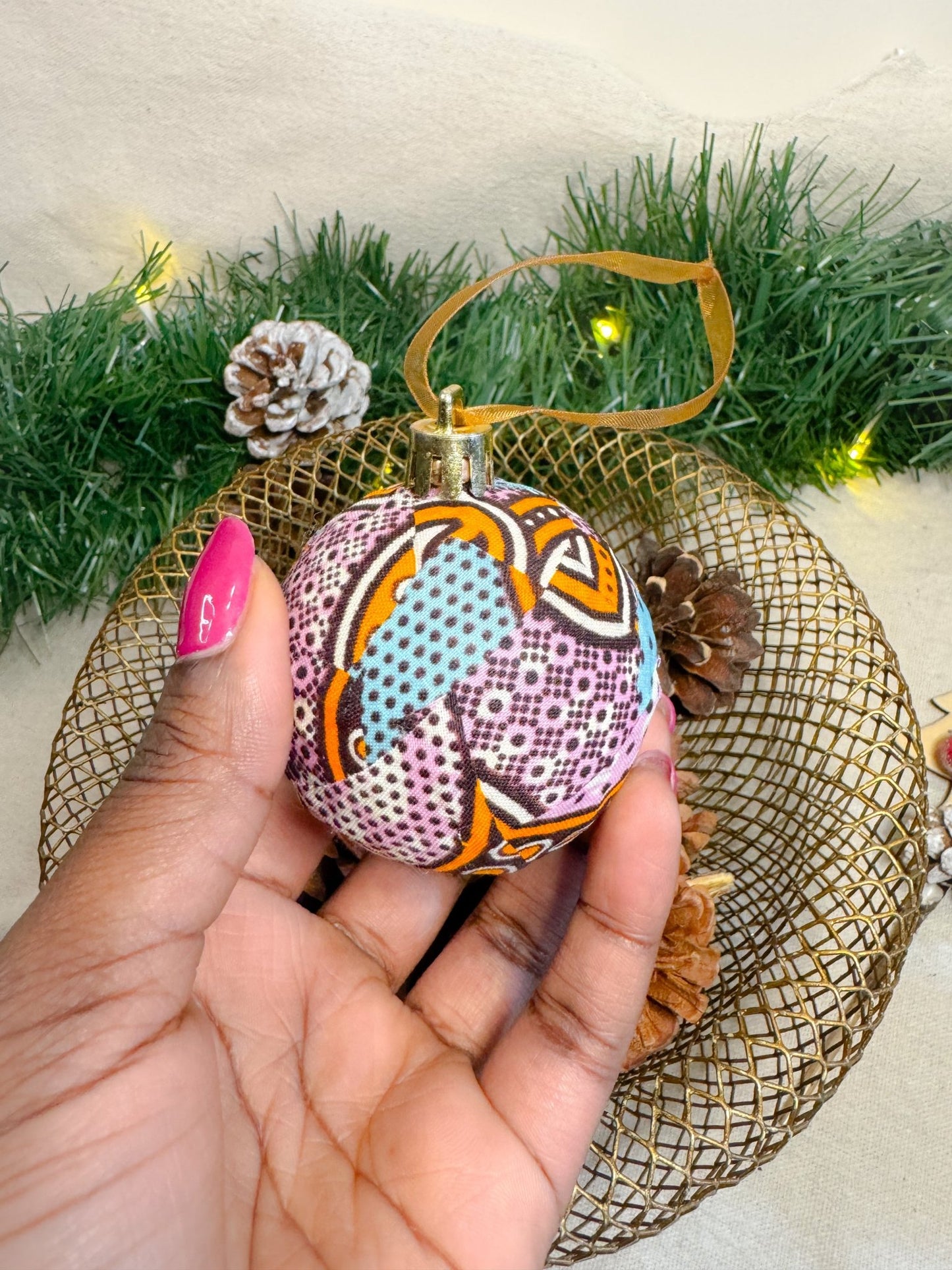 Print Christmas Baubles Pink - AmayiUK