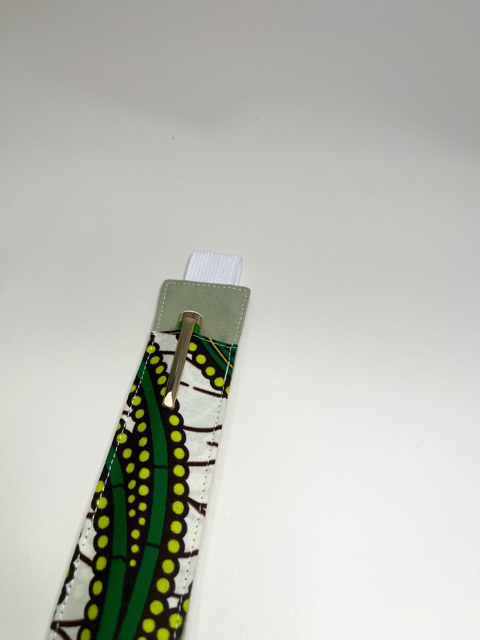Green Notebook Pen Holder (A5 Fit) - AmayiUK