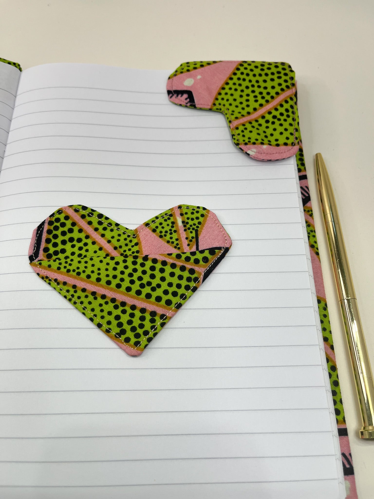 Heart Bookmark - AmayiUK